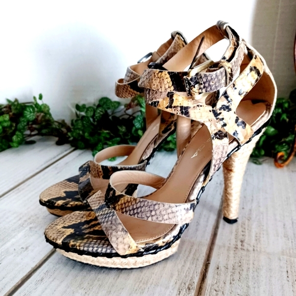 Via Spiga Crisscross Ankle Strap Leather Snake Embossed Jute Platform Sandal - Picture 2 of 16